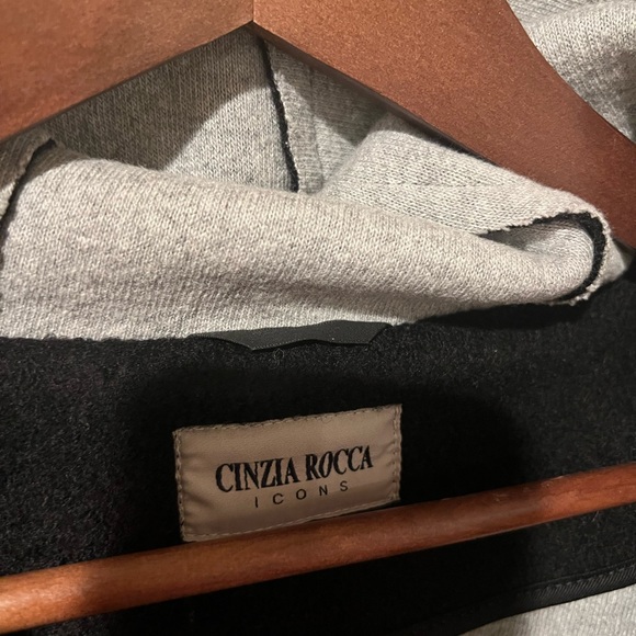 Cinzia Rocca Icons Short Wool-Blend Trench Coat, size 8 - Picture 4 of 5